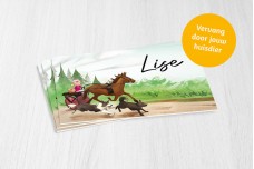 Paardenkoets met dieren meisje Paardenkoets met dieren meisje